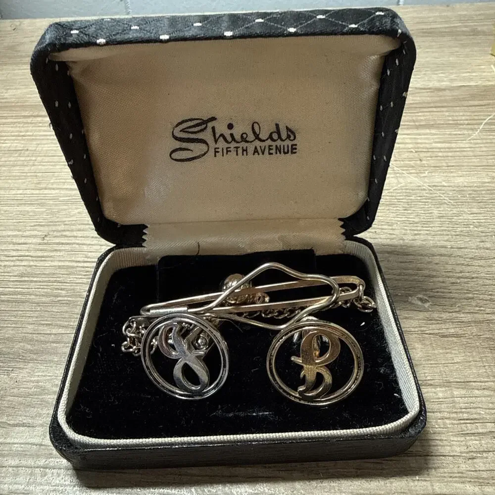 Vintage Shield Fifth Avenue Black Enamel Cufflinks with Monogram L1